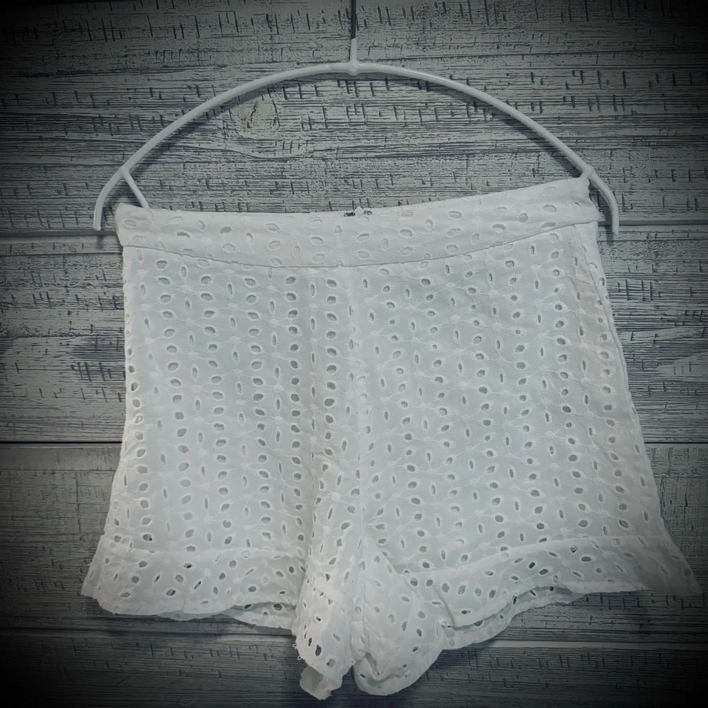 Eyelet Ruffle High-Waisted Shorts - Picture 1 of 5